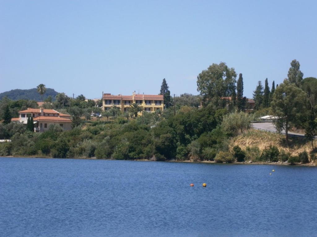 Athineos Apartments Kommeno  Exterior photo
